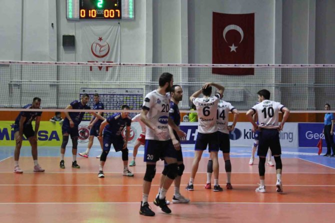 Türşad Voleybol, Başarısını İ̇zmir’de Taçlandırmak İstiyor