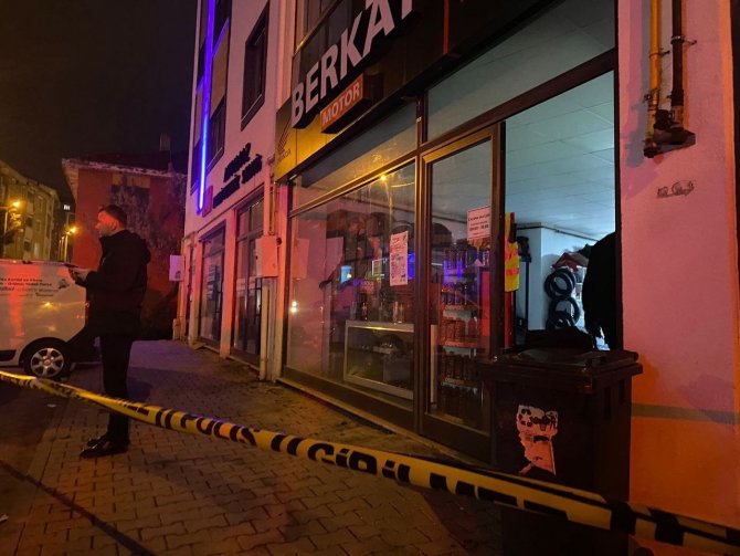 Motosiklet Bayisinde 2 Kişiyi Yaralayan Şüpheli Tutuklandı