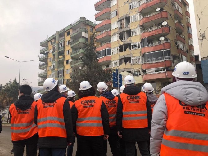 Mühendislik Öğrencilerine Deprem Bölgesinde Saha Tecrübesi