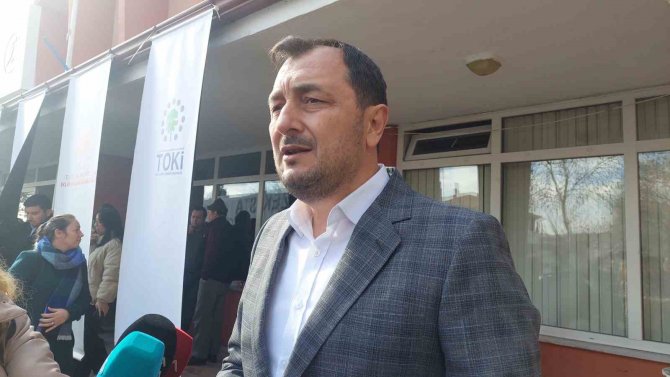 Tekirdağ’da Toki̇’nin Kura Çekilişi Sürüyor