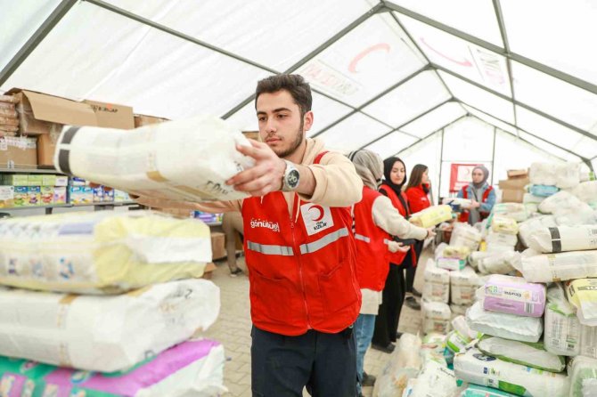 Kızılay Psikologları Görünmez Yaraları Sarıyor