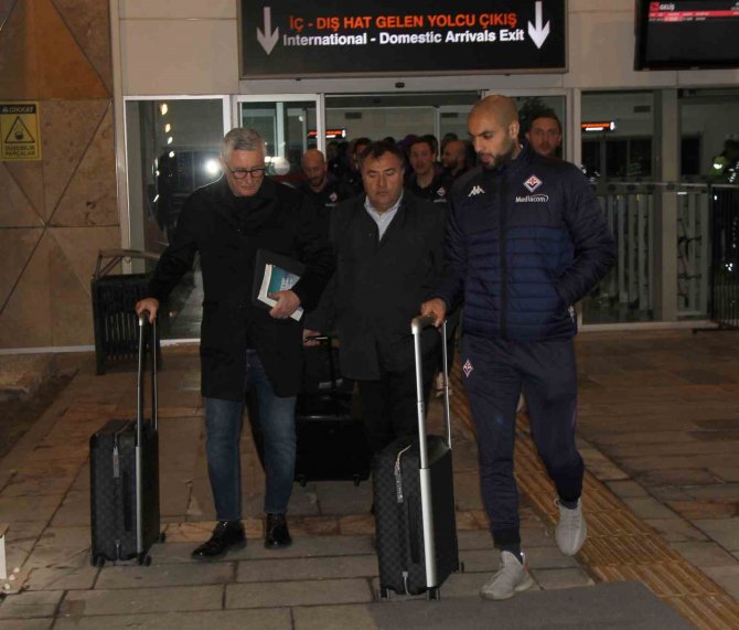 Fiorentina, Sivasspor Maçı İçin Kente Geldi