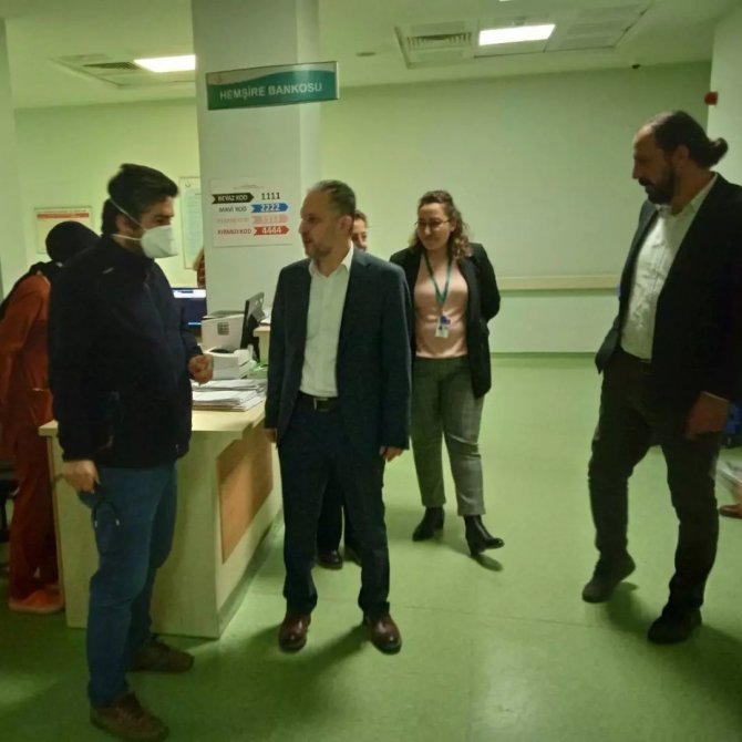 Meslektaşlarını Unutmadı