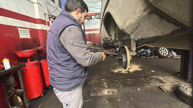 Araç Sahiplerine Yazlık Bakım Uyarısı