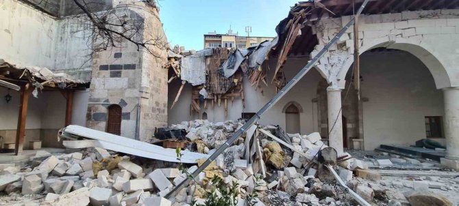Kayseri Büyükşehir, Kahramanmaraş’taki Tarihi Camiyi Restore Edecek