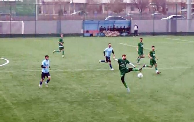 Kayseri Süper Amatör Küme: Argıncıkspor: 4 - Gazi Osman Paşaspor: 2