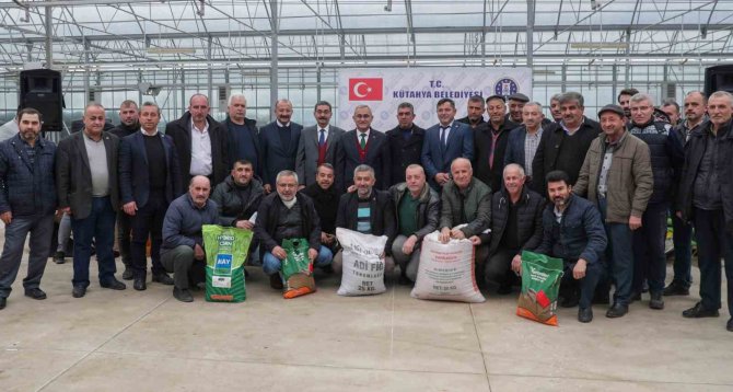 Belediyeden Üreticiye Tohum Desteği