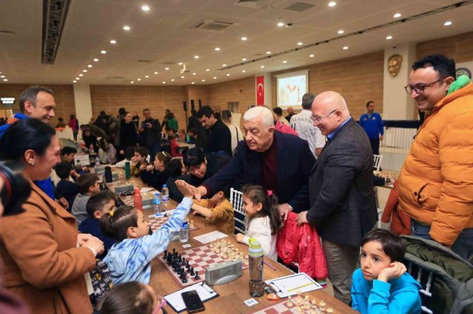 Çanakkale Şehitleri Anısına Satranç Turnuvası