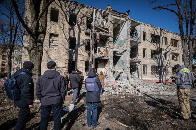 Rusya, Kramatorsk’u Füzeyle Vurdu: 1 Ölü, 3 Yaralı