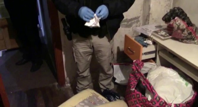 Deaş’ın Eyp Yerleştirme Faaliyetlerinde Bulunan Şüpheli Sakarya’da Yakalandı