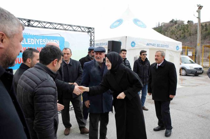 Akyurt Belediyesinden 559 Çiftçiye 200’er Kilogram Tohum Desteği
