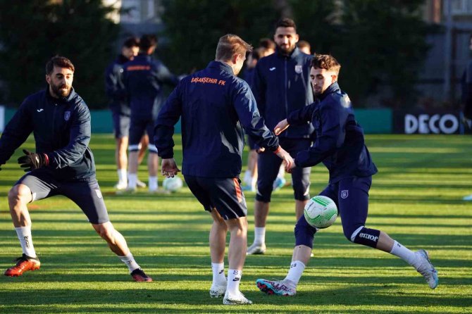 Başakşehir, Gent Maçının Hazırlıklarını Tamamladı