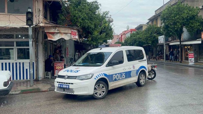 Adana’da Yol Verme Tartışmasında 1 Kişi Silahla Vurularak Öldürüldü