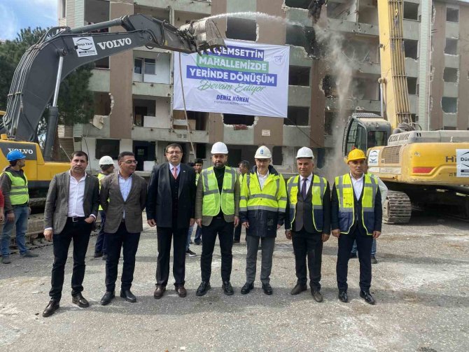 Eyüpsultan’da 7 Blok Ve 204 Bağımsız Birim Yıkılıyor, Yerinde Dönüşüm Başlıyor