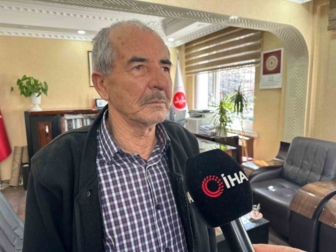Yardımsever Vatandaş Hac Parasını Depremzedeler İçin Bağışladı