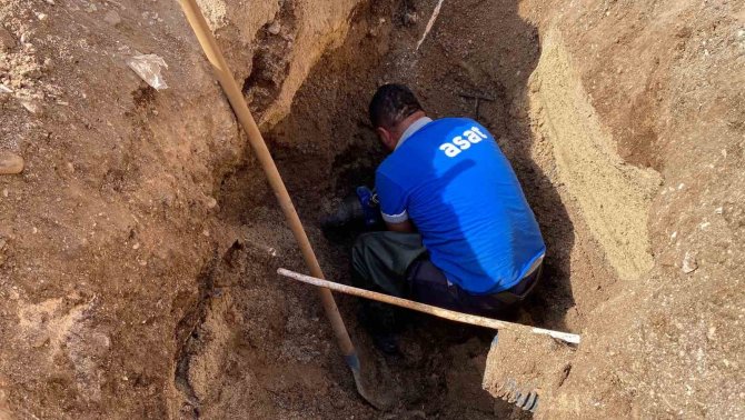 Asat Hatay Kırıkhan’da Sahra Hastanesine Su Verdi