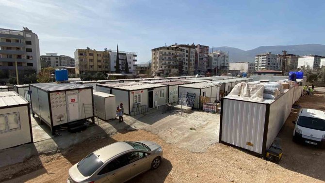 Asat Hatay Kırıkhan’da Sahra Hastanesine Su Verdi