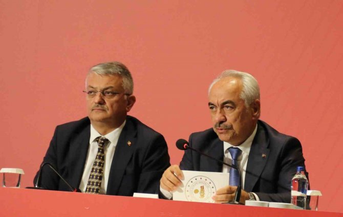 İ̇çişleri Bakan Yardımcısı Ersoy: “18 Yaşından Küçüklerin Seçim Materyali Dağıtmasına İzin Vermeyeceğiz"