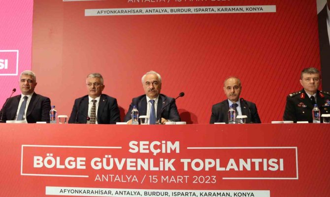 İ̇çişleri Bakan Yardımcısı Ersoy: “18 Yaşından Küçüklerin Seçim Materyali Dağıtmasına İzin Vermeyeceğiz"