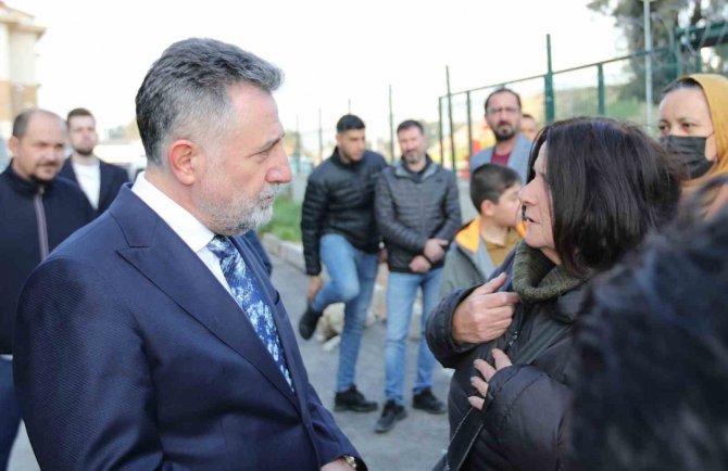 Başkan Sandal: "Depremzedeleri Yalnız Bırakmayacağız"