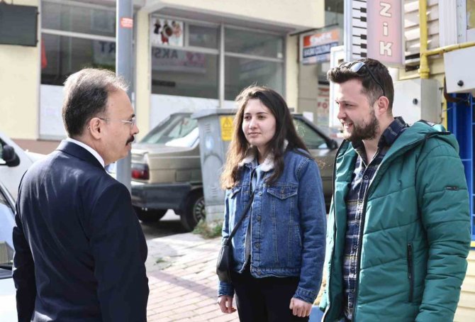 Vali Kızılkaya Vatandaşların Dertlerini Dinledi