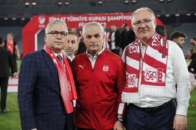 Sivas Belediyesi’nden Sivasspor Taraftarına Bilet Jesti