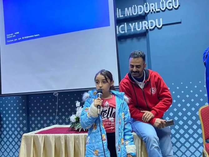 Elazığ Gsb, Küçük Kalpleri Güldürmeye Çalışıyor