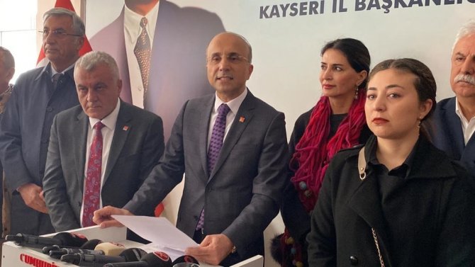 Chp’de Aşkın Genç, Aday Adaylık Başvurusunu Yaptı