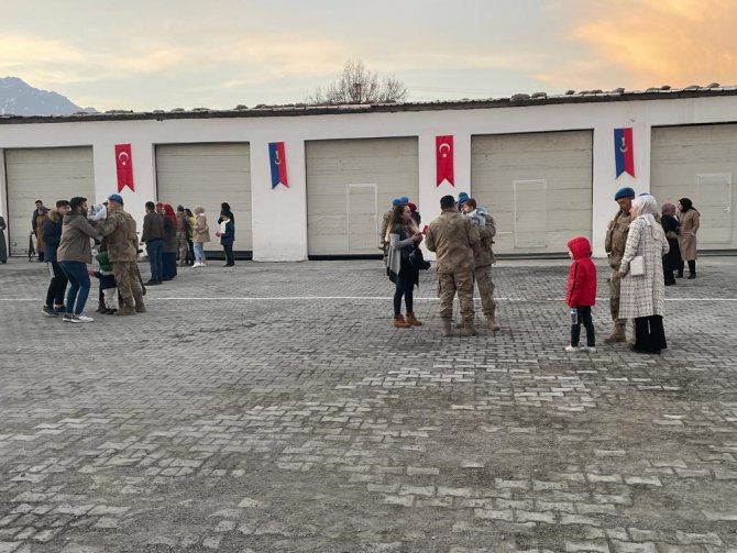 Kağızman’da Komandolar El-bab’a Dualarla Uğurlandı