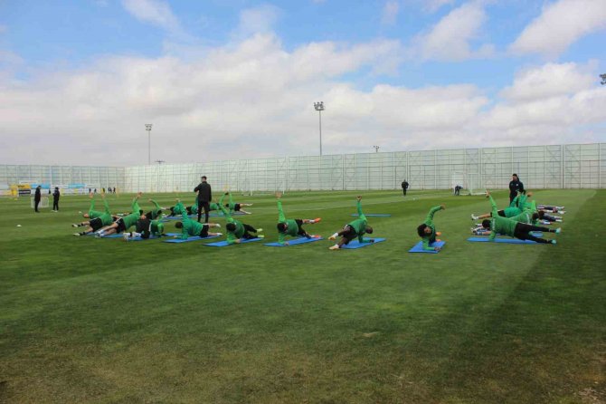 Aleksandar Stanojevic: “Yüzde 100 Performansımızı Ortaya Koyacağız”