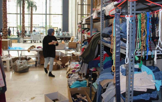 Kütahya’da Hilal Market Gönüllere Dokunuyor