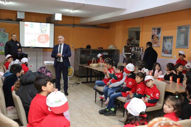 Depremzede Çocuklara Moral Etkinliği