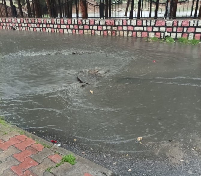 Nusaybin’de Belediyenin Çalışmaları Yetersiz Kaldı, Vatandaş İsyan Etti