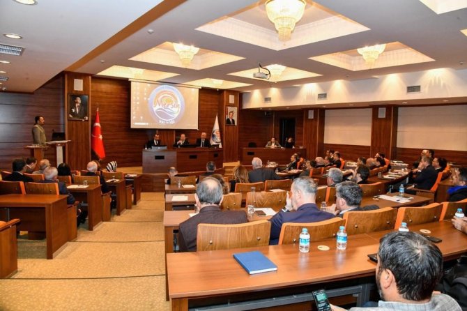 Mersin’de Tarımsal Kuraklık İ̇l Kriz Merkezi Yönetimi Toplantısı Yapıldı