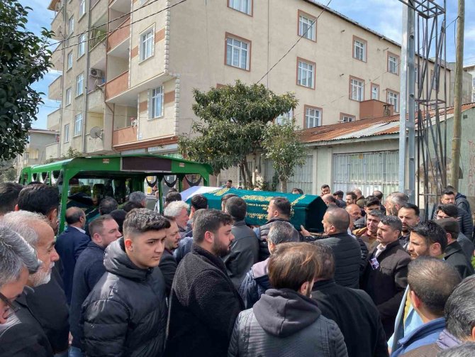 Nevşehir’de Otel Odasında Ölü Bulunan Çift Son Yolculuğuna Uğurlandı