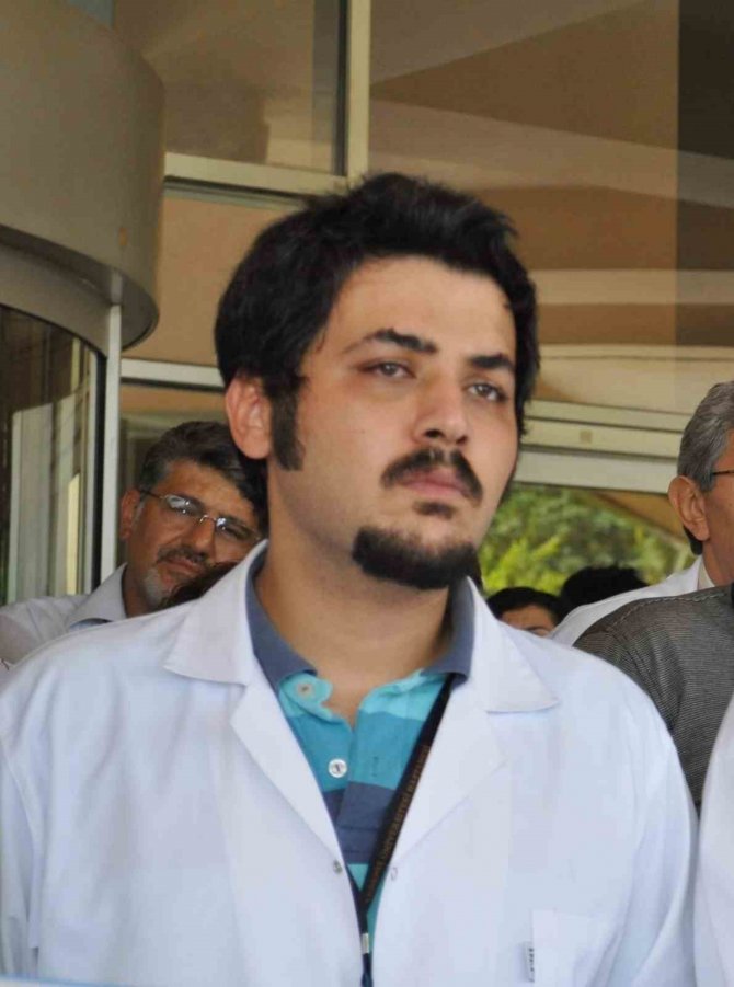 Hastadan 200 Bin Lira ’Bıçak Parası’ Alan Doktor Tutuklandı