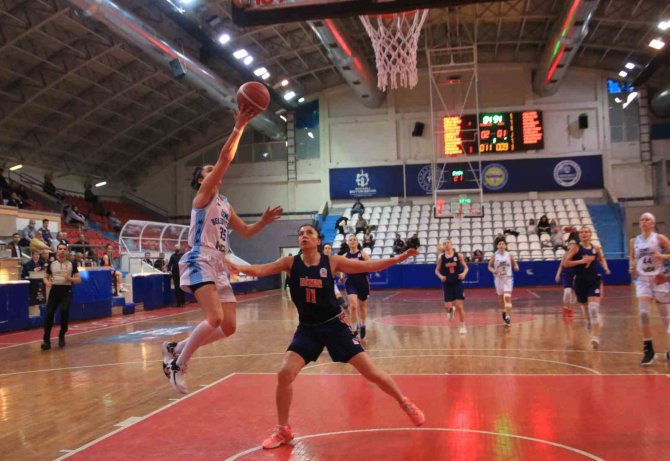 Tkbl: İ̇zmit Belediyespor: 97 - Di̇ba: 68