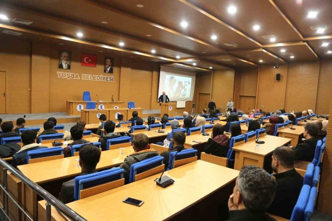 Başkan Akman’dan Yks Hazırlık Kursu Öğrencilerine Sınav Ücreti Müjdesi