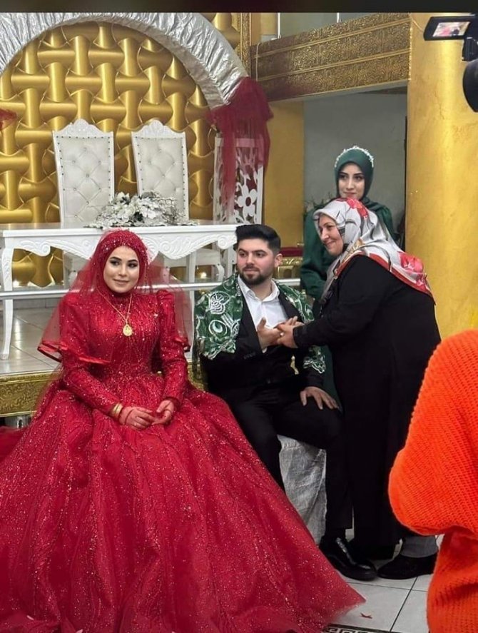 Yeni Evli Çifte Mezar Olan Otelde İncelemeler Sürüyor
