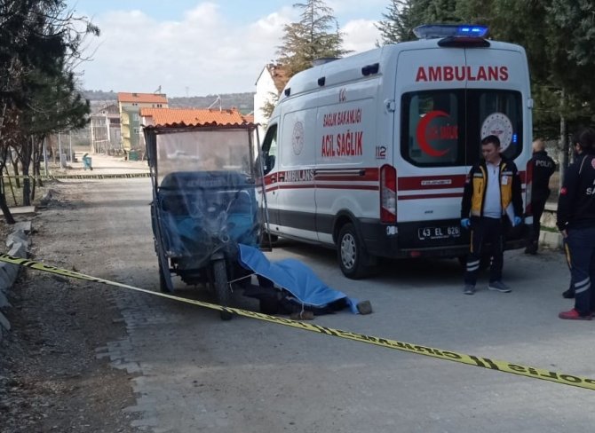 Yaşlı Adamı Ölüm Sokakta Yakaladı
