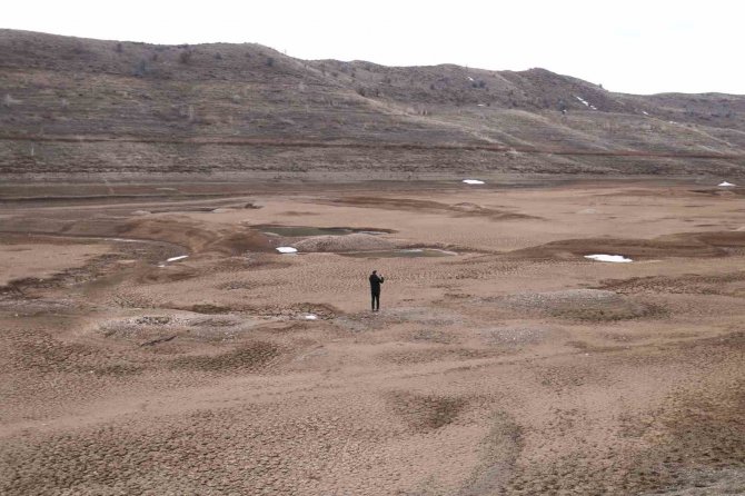 Prof. Dr. Cebeci: “Yağmur Suları Depolanmalı”