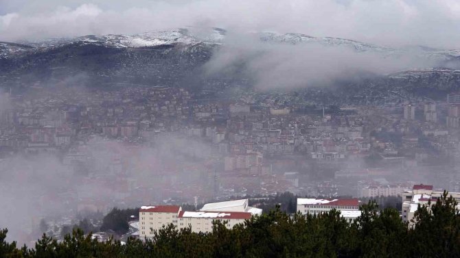 Yozgat’ta Yoğun Sis Etkili Oldu