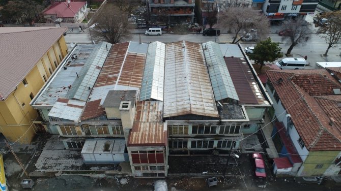 13 Şubat Çarşısı Yıkılacak