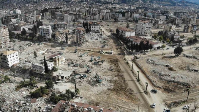 Hatay’daki Enkaz Kaldırma Çalışmaları Havadan Görüntülendi