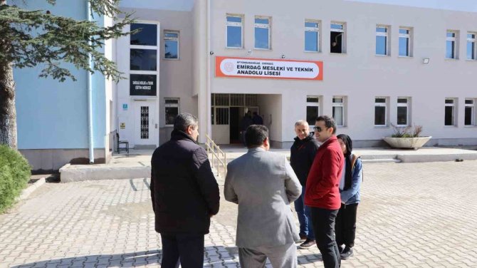 Emirdağ Mesleki Ve Teknik Anadolu Lisesi’nde Tadilat Tamamlandı