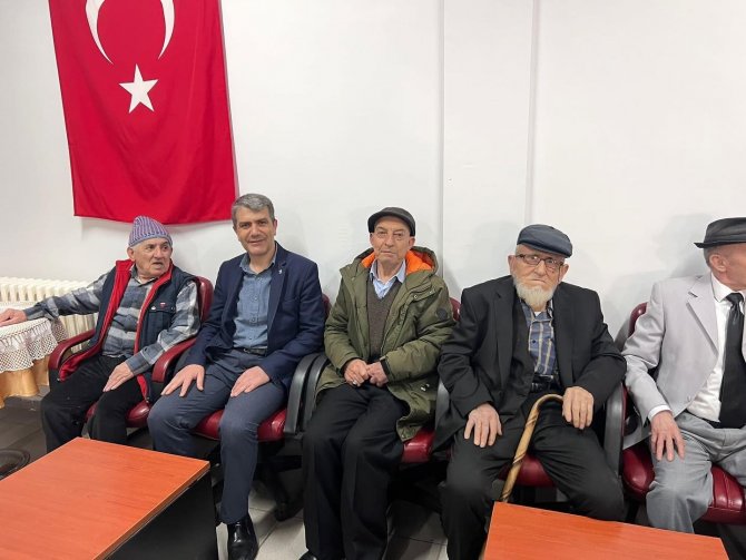 Başkan Yıldırım’dan Huzurevine Ziyaret