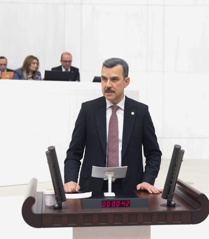 Ak Partili Esgin: "Türkiye Muhalefetinin Talihsiz Hezeyanlarını Milletimiz Asla Unutmayacak"