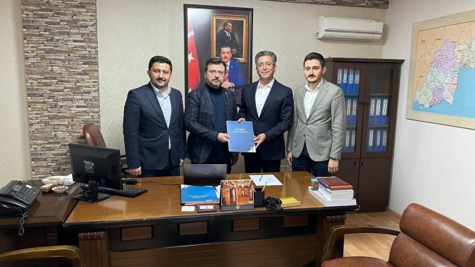 Osman Aladağ, Ak Parti Antalya Milletvekili Aday Adaylığını Açıkladı