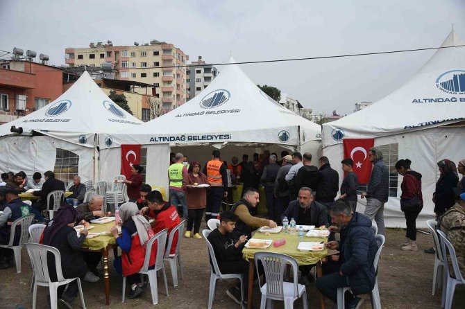 Ramazan Sofrası Osmaniye’de Kuruluyor