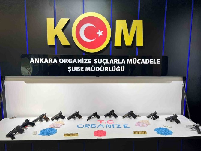 Başkent’te Zehir Tacirlerine Operasyon: 9 Gözaltı